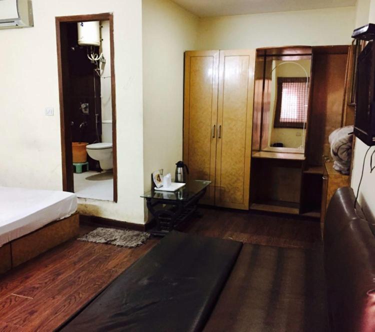 Dwarkadhish Intercontinental